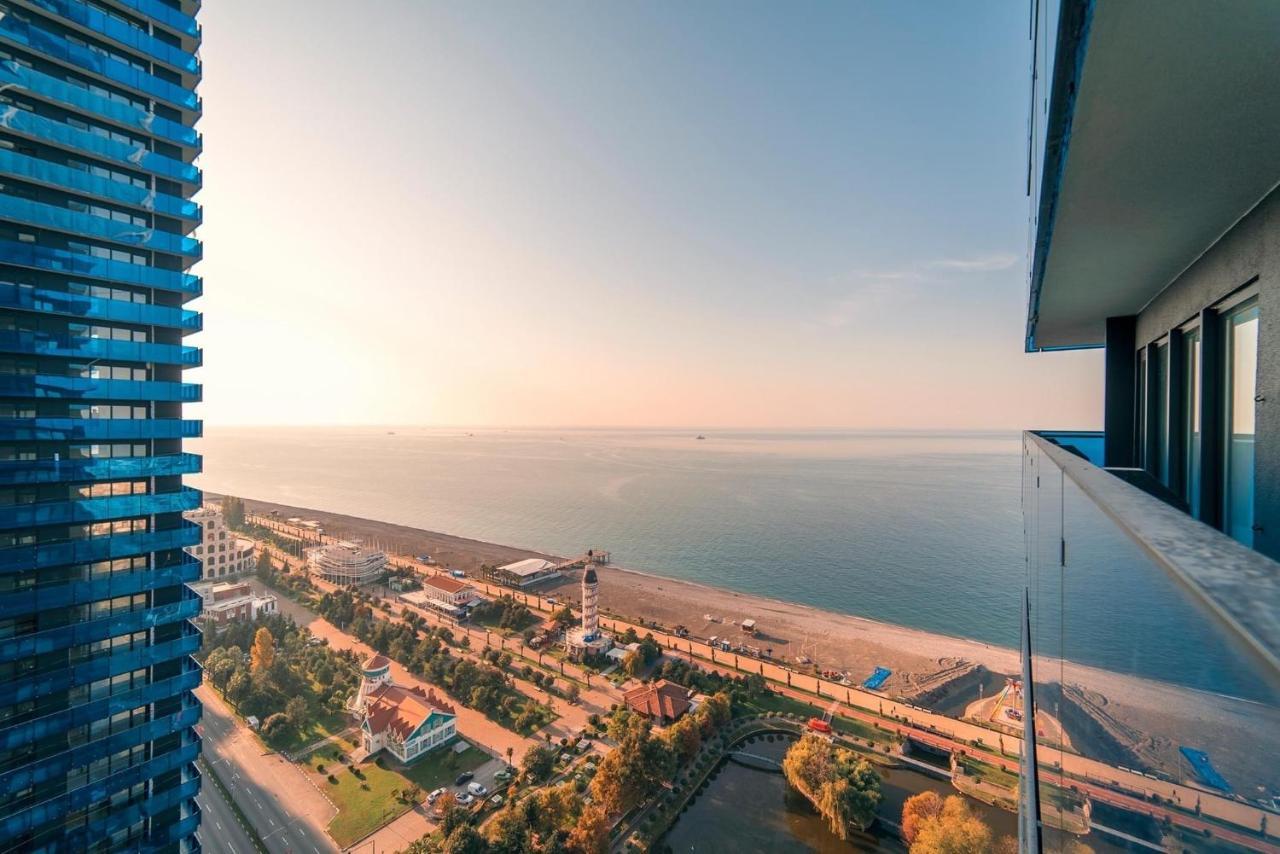 Orbi City Luxury Towers Aparthotel Batumi Exteriör bild